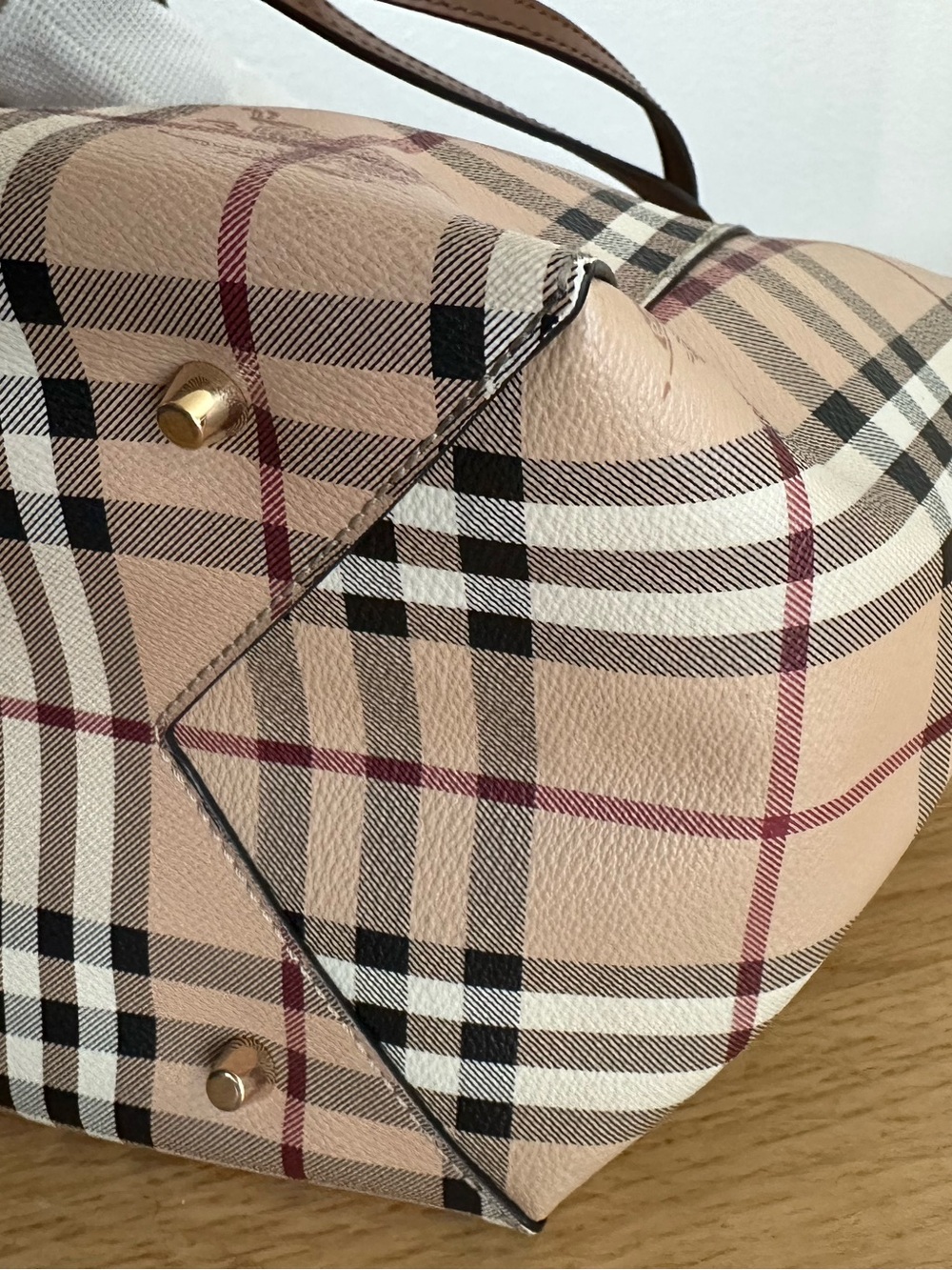 Burberry Tote Bag - Picture 13 of 15